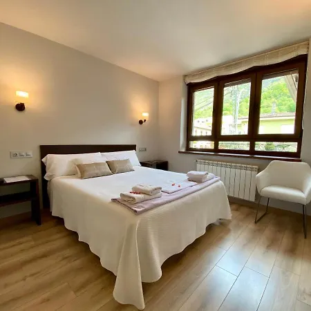 La Cuna Del Sella Vendégház 2*