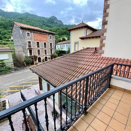 Vendégház La Cuna Del Sella