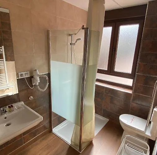 Πανσιόν La Cuna Del Sella