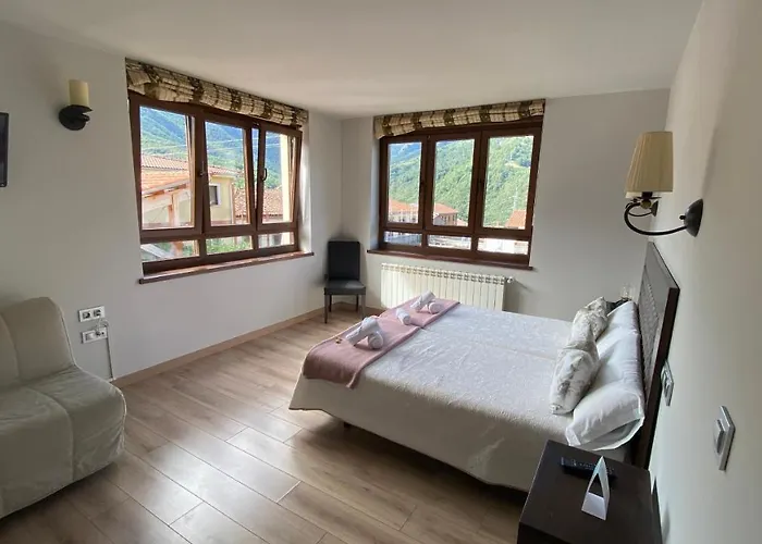 La Cuna Del Sella Πανσιόν 2*